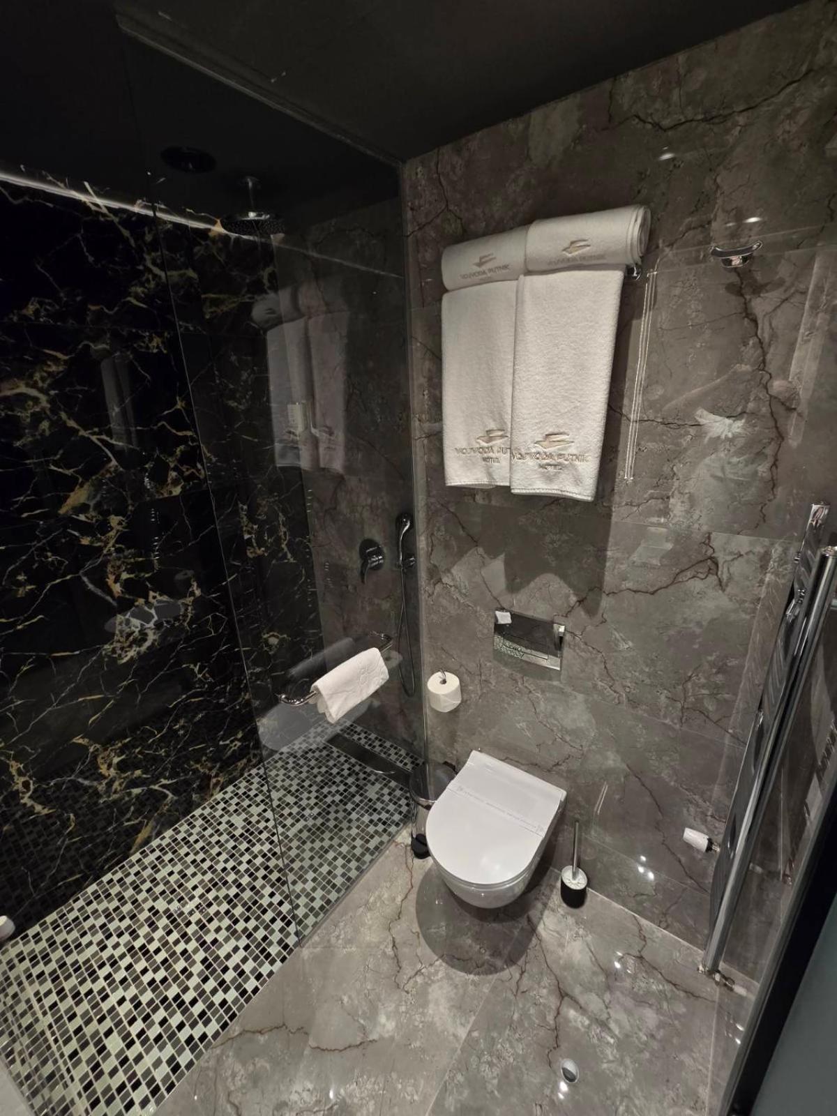 Hotel Vojvoda Putnik Vranje Exterior foto